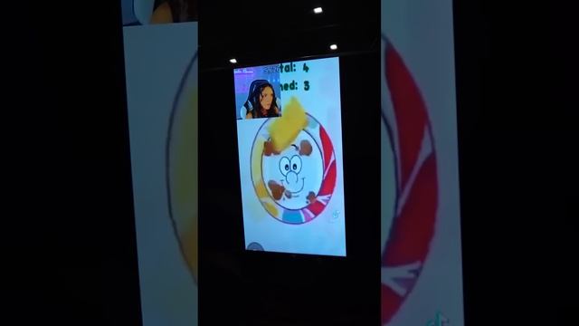 Why Does Nadia Stand Like This? ? смотреть онлайн