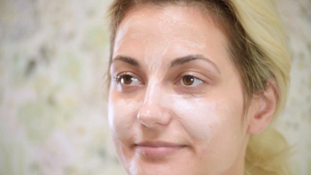 Glow-O2 Oxygen Mask смотреть онлайн