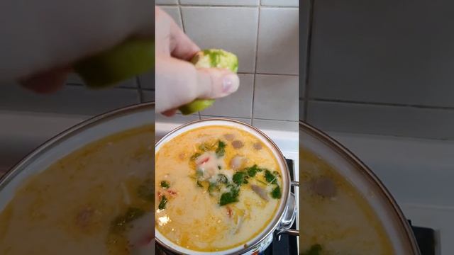 Тайский суп Том Ям