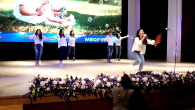 11 "В" - Выпускной, школа №1, Ставрополь, 26.06.2017, Ответное слово Родителей смотреть онлайн