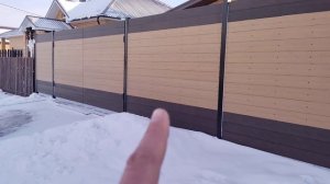 Ворота и забор из террасной доски.   23 декабря 2021 г.