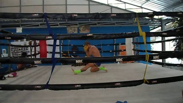 Вай Кру Рам Муай смотреть онлайн