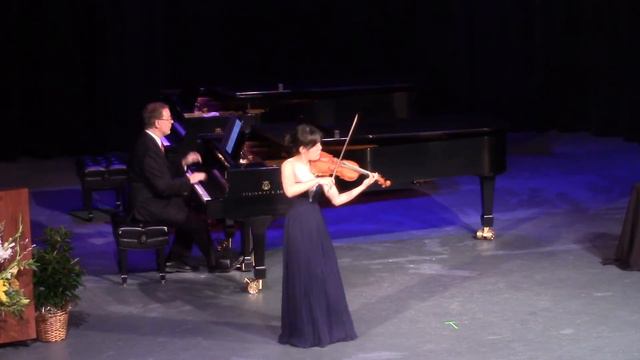 Shostakovich: Violin Concerto No.1 in A minor, Op. 77, Burlesque - performed by Yena Lee смотреть онлайн