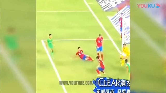 Awesome moment in soccer game смотреть онлайн