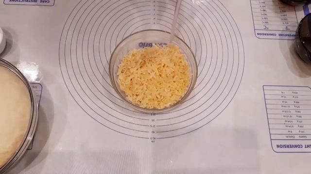 Шанежки какое ласковое название и такая же нежная выпечка! Хоть к столу , хоть в дорогу!!!!!!! смотреть онлайн