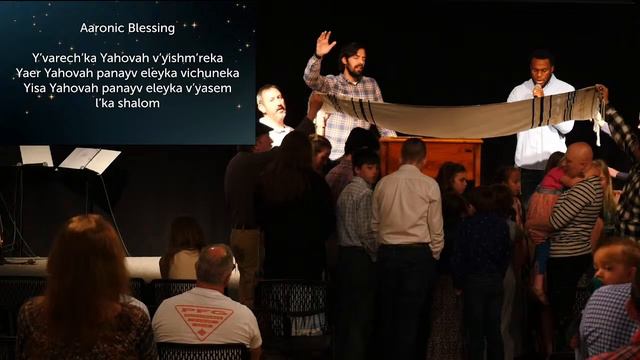 Laymond Tucker - Portion Tzav смотреть онлайн