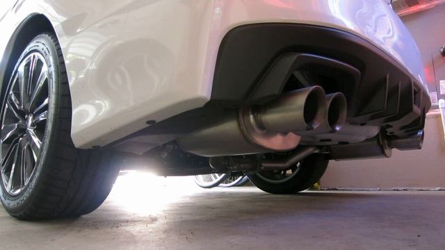Exhaust Startup/Idle: 2015 WRX STi Catback vs. 2013 Cayenne GTS смотреть онлайн