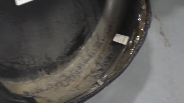 How to Replace Spare Tire Cover 05-15 Toyota RAV4 смотреть онлайн