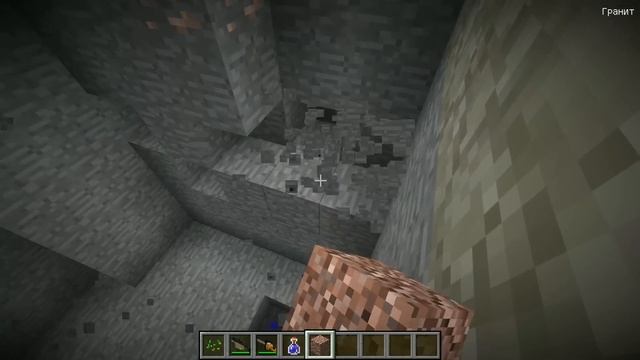 СПРЯТАЛИСЬ С БАБКОЙ ГРЕННИ ПОД КРОВАТЬЮ ОТ ВЕЛИКАЯ МАТЬ МЕГАФОН В МАЙНКРАФТ | SCP MINECRAFT ТРОЛЛИН смотреть онлайн