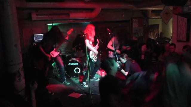 Mescalera - The God's Worst Enemy (Live in Che Pay Bar 23.07.2015) смотреть онлайн
