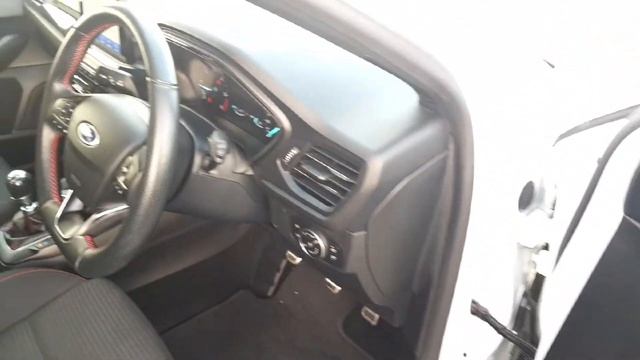 211LS165 - 2021 Ford Focus ST-LINE 1.5 TD. RefId: 414584 смотреть онлайн
