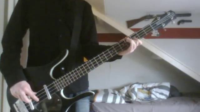 sweet child o'mine bass cover danelectro longhorn bass. смотреть онлайн