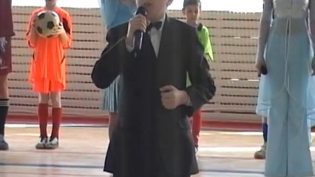 Андриян Белов - Герои спорта. Слорткомплекс в Козловке смотреть онлайн