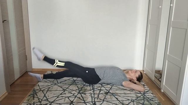 Весёлая физкультура. Занятие 4. Сильные ноги. смотреть онлайн
