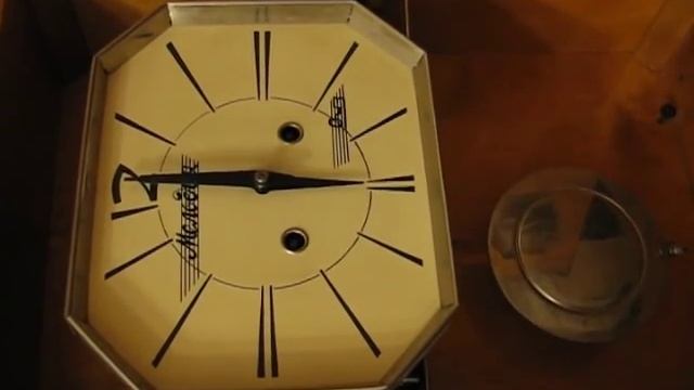 Настенный часы ОЧЗ Мелодия смотреть онлайн
