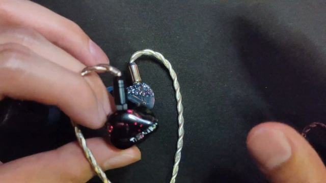 Clash of Siblings - Thieaudio Oracle vs Thieaudio Oracle Mk2 смотреть онлайн