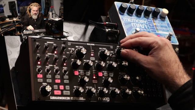 New Moog! The Subharmonicon смотреть онлайн