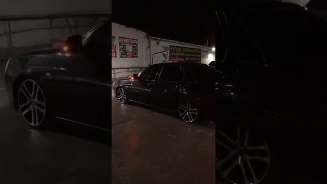 Черная приора на дисках рельсах смотреть онлайн