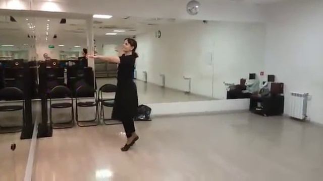 Танец Лезгинка покорил сердце прекрасной русской девушки! смотреть онлайн