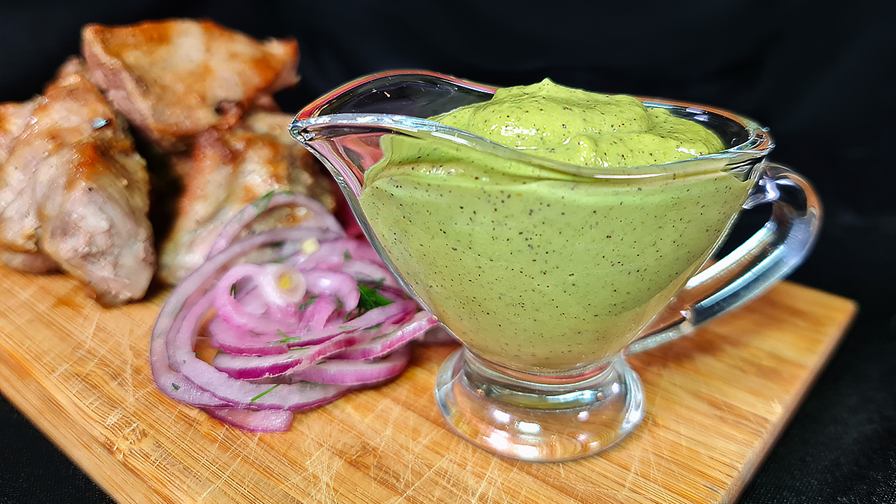 Зеленый соус к шашлыку и мясу за считанные минуты! смотреть онлайн