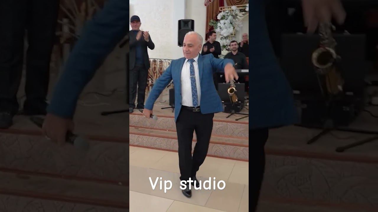 Мужик просто разрывает Танец #shorts смотреть онлайн