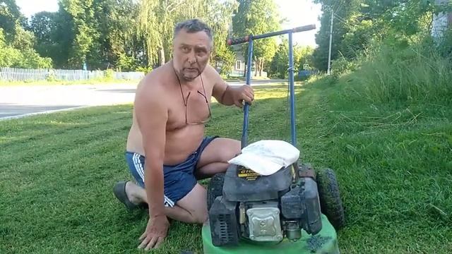 Очередной покос "газона" смотреть онлайн