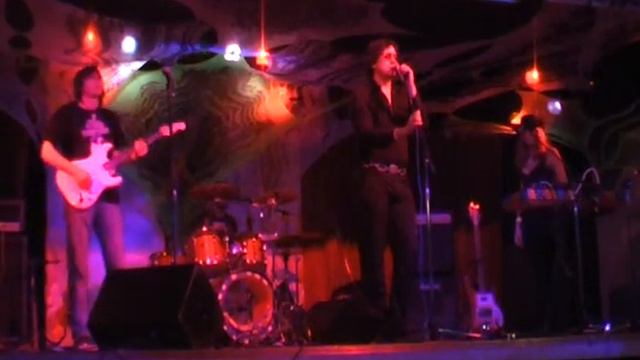 _\\\Rocking Sun///_- Five To One (The Doors cover) смотреть онлайн