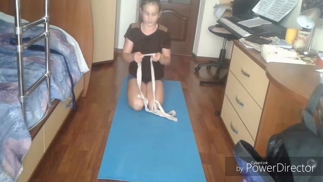 Как же научиться делать заднюю затяжку? ЛЕГКО#sports #gymnastics смотреть онлайн
