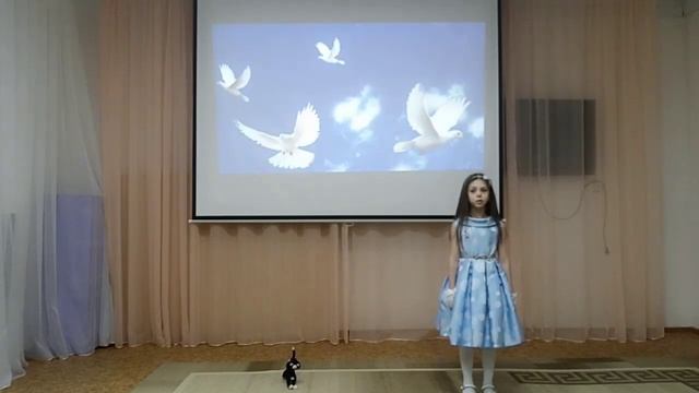 "Кошка беспородная"сл. и муз. А. Пряжникова Петровнина Алёна Мария смотреть онлайн