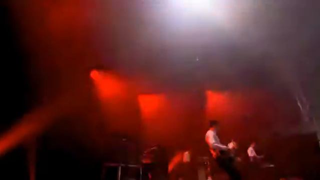 Miles Kane - Inhaler - Live at Glastonbury 2013 смотреть онлайн