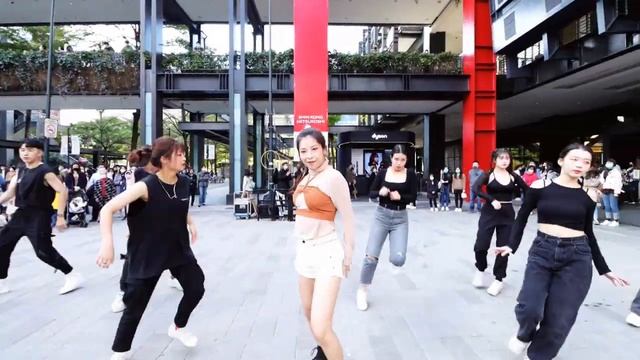 [KPOP IN PUBLIC CHALLENGE]LISA -MONEY dance cover by LYDA from Taiwan смотреть онлайн