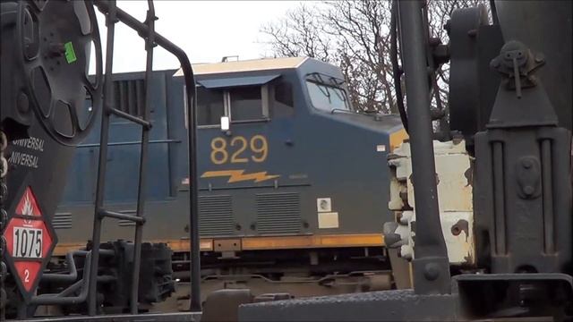 Railfanning NYSW and CSX (2-22-13) with NS, MBTA, GP38-2, ES44AC, AC4400CW, SD40-2, GP40MC and more смотреть онлайн