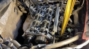 Обслуживание автомобиля Renault Duster 1.6 мкпп. Замена масел. Регулировка клапанов. Ремонт ходовой