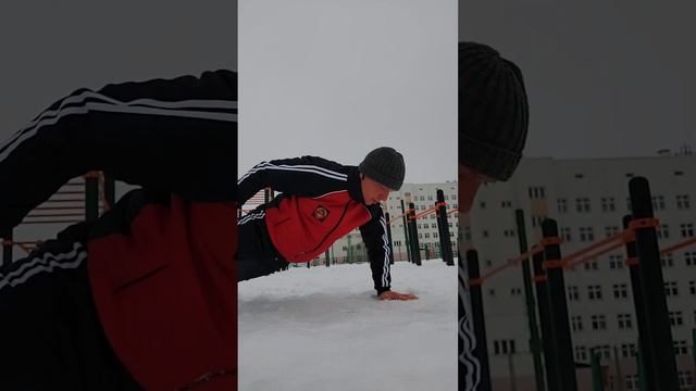 Чёрные глаза 👀 Привет человек! Как вы там? 😁 смотреть онлайн