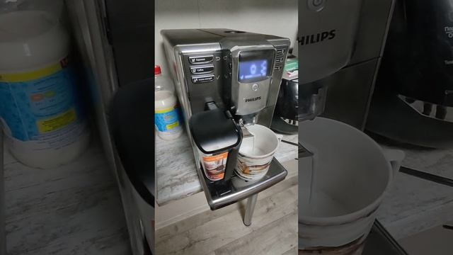 Обзор кофемашины Philips EP5034/10 смотреть онлайн