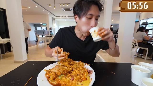 BIGGEST BURGER in Malaysia?! | 10,000 Calories Undefeated Burger Challenge SMASHED in Record Time! смотреть онлайн