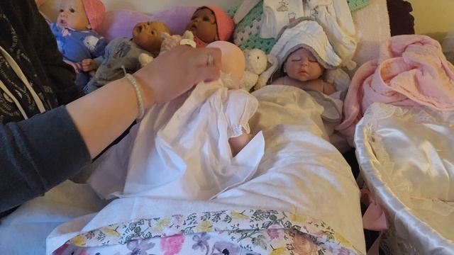 Pampering Fantasia & Liam Needing Some Tender Loving Care #Realistic Dolls # Reborn смотреть онлайн
