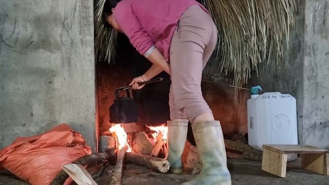 Single Mother: Late Tears Of An Adulterer. Mountainlife