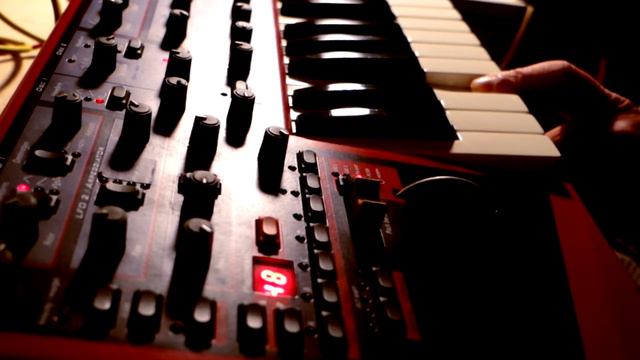 CLAVIA NORDLEAD extended // PLAYING over 90 sounds // 2 смотреть онлайн