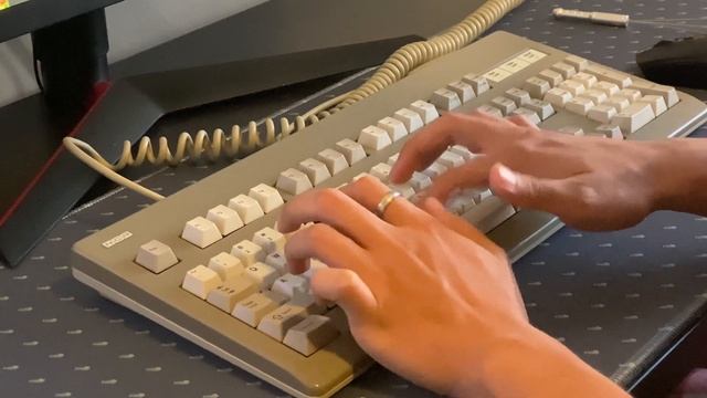 Cherry NCR G81-3077 SAU typing sounds смотреть онлайн
