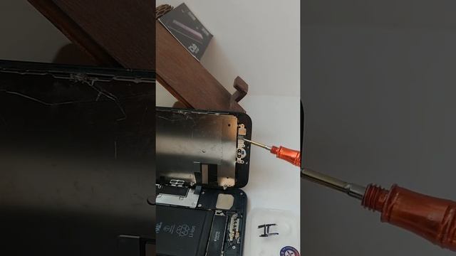 Установка bluetooth кнопки домой iPhone 7/7 plus/8/8 plus (Home) , второе поколение. смотреть онлайн