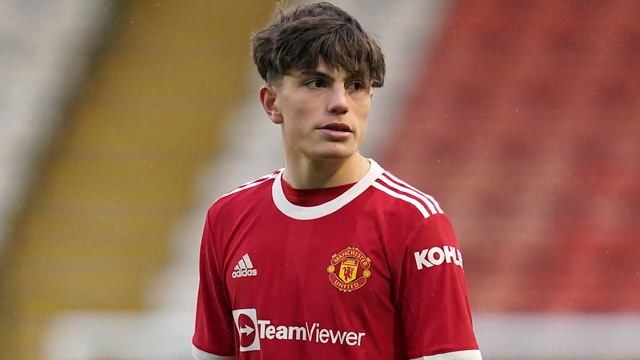 ТОП 10 ЛУЧШИХ МОЛОДЫХ ФУТБОЛИСТОВ СЕЗОНА 22/23 / Гениальные вундеркинды и открытия смотреть онлайн