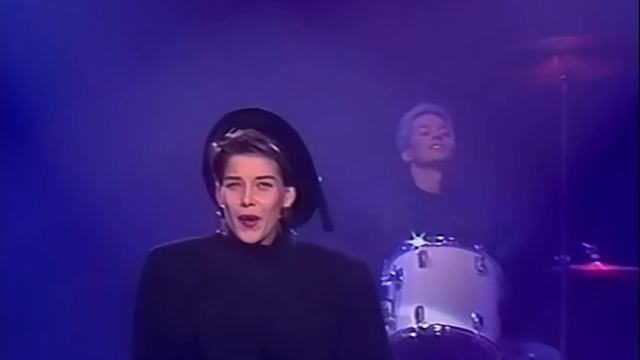 C. C. C A T C H (Video collection) смотреть онлайн