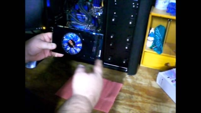 HIS Radeon 6770 Overview and Benchmark смотреть онлайн