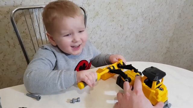 Про желтый трактор смотреть онлайн