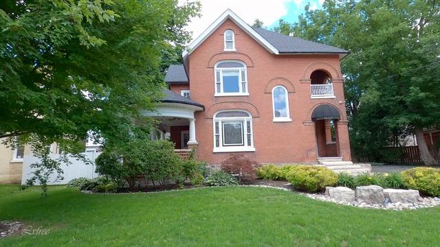 Victorian Style Homes Village Relaxing Walk 4K