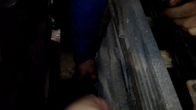 Радиатор на Chrysler рассыпался смотреть онлайн