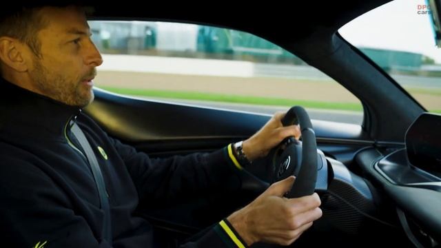 Jenson Button Test Drives The 2000 Horsepower Lotus Evija смотреть онлайн