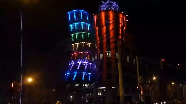 Танцующий дом в Праге. Good Tour смотреть онлайн