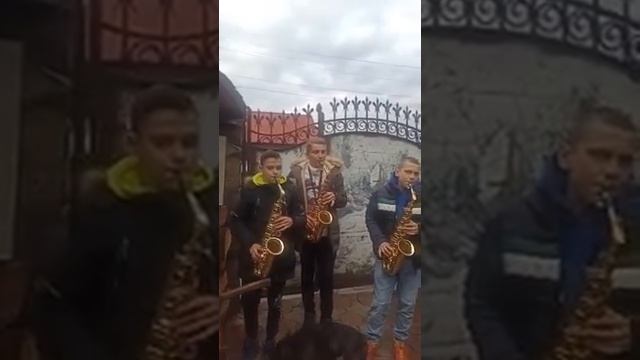 Щедрик - виконання на саксофоні смотреть онлайн